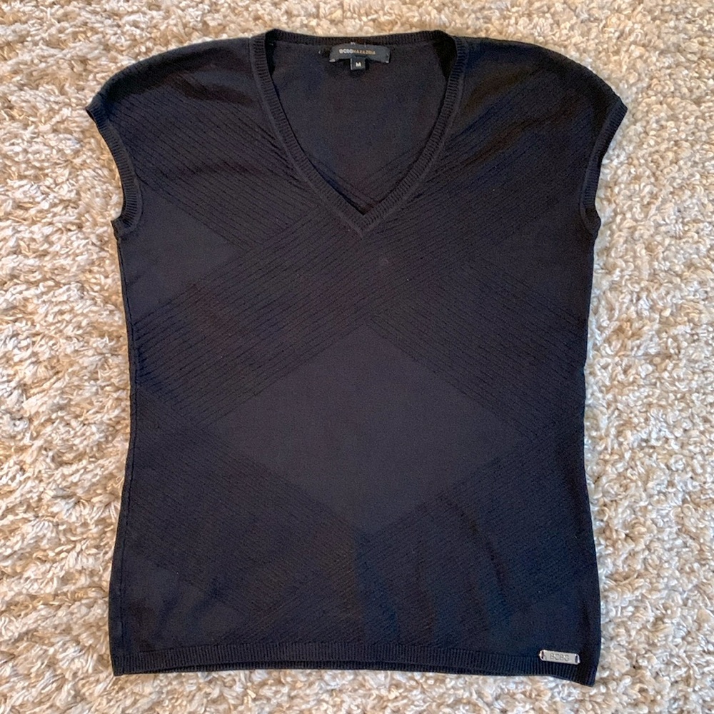 BCBG Black Cap Sleeveless Knit Shirt Women’s Medium
